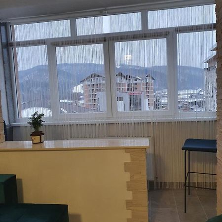 Apartament Tiron In Centru Orasului Gura Humorului Exteriör bild