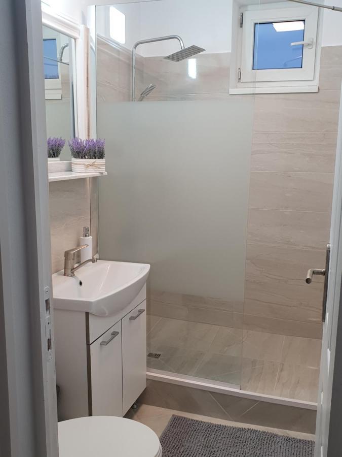 Apartament Tiron In Centru Orasului Gura Humorului Exteriör bild